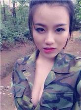 穿紧身裤的越南女兵图片