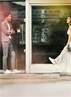街头婚纱美女写真，写到现实中的爱情