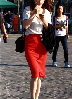 街拍:秋日街头的北京潮女