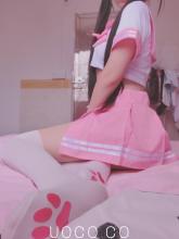 萌白酱-粉色学生制服