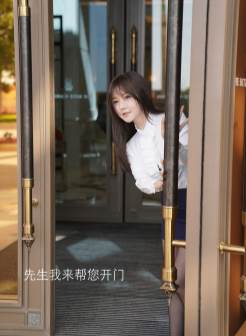 香港美女辣妹子林纯纯 角色扮演集团白领秘书黑