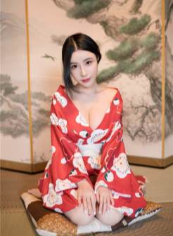 中国巨乳美女谢芷馨Sindy性感和服人体艺术写真图