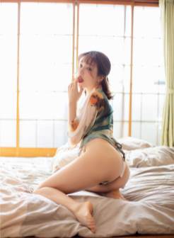 高清日本极品人妻少妇床上激情自拍私房写真