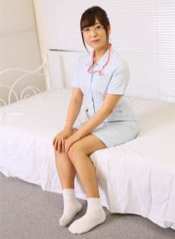 亚洲医生日本本土朝丘みなみ护士装私拍写真