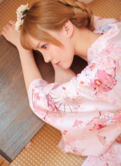 粉嫩日本和服美女唯美烂漫写真高清图片