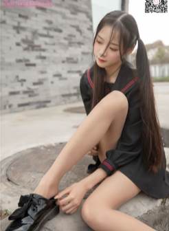 MSLASS梦丝女神 – 诗琪《纤细的美腿玉足》 [95P1V]