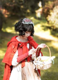 阿包也是兔娘 – lolita红裙2 [28P]