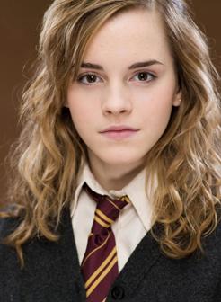 艾玛·沃森 Emma Watson_赫敏格兰杰_哈利波特与凤凰社定妆照