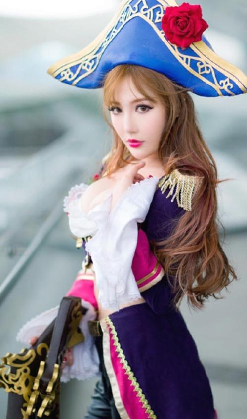 英雄联盟美女cos图片 英雄联盟女角色cosplay(3)(点击浏览下一张趣图)