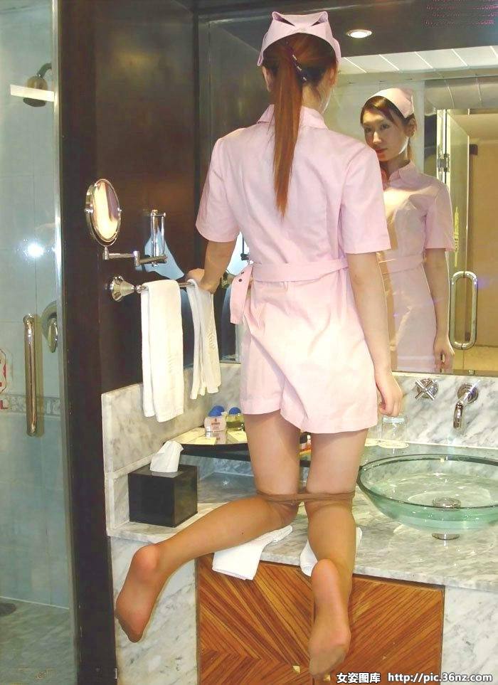 护士穿肉丝短袜视频(点击浏览下一张趣图)