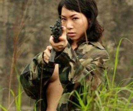 越南女兵图集 越南女兵照片(2)(点击浏览下一张趣图)