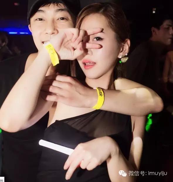 酒店拍拍拍的视频艺术美女写真(5)(点击浏览下一张趣图)