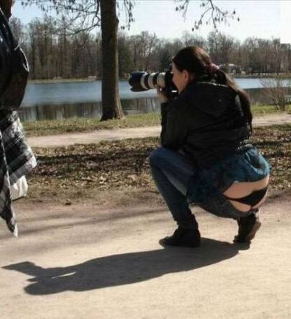 女人穿裤子露丁字内裤街拍写真(5)(点击浏览下一张趣图)