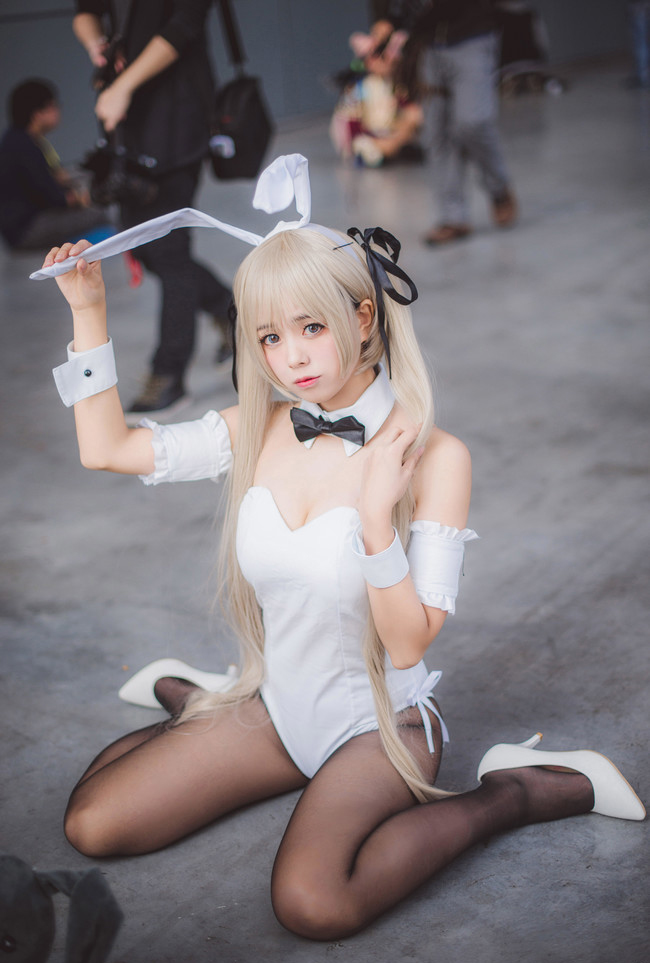 绅士福利cosplay网站无圣光美女大胆(4)(点击浏览下一张趣图)