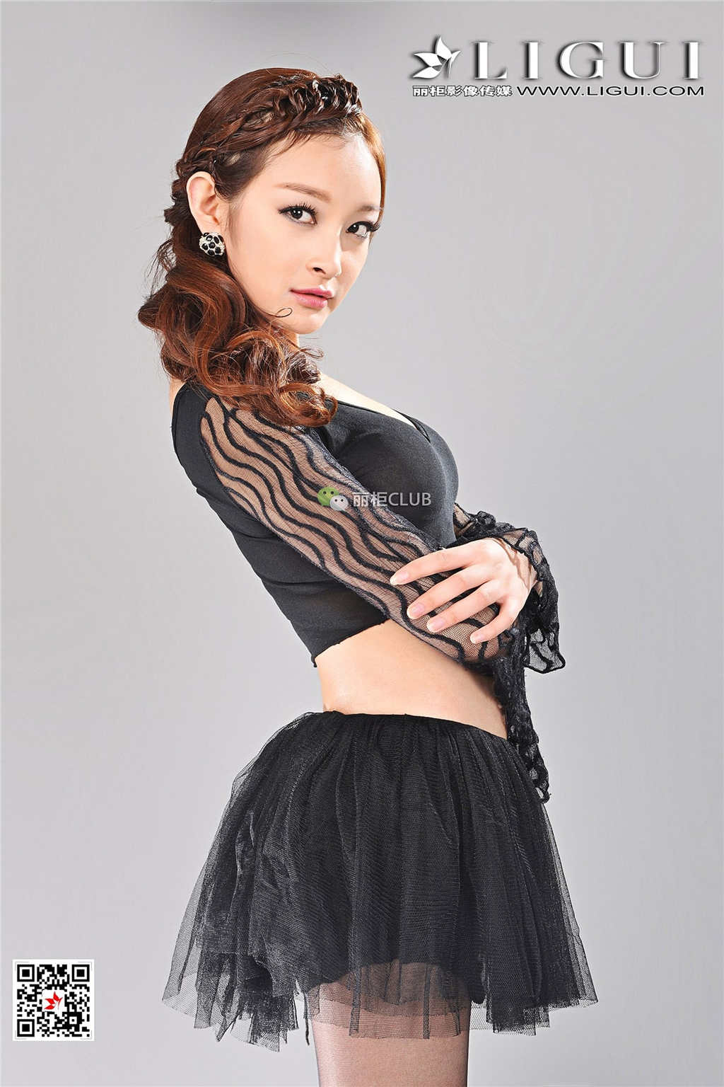 丽柜model小杨幂蕾丝裙黑色丝袜写真集(4)(点击浏览下一张趣图)