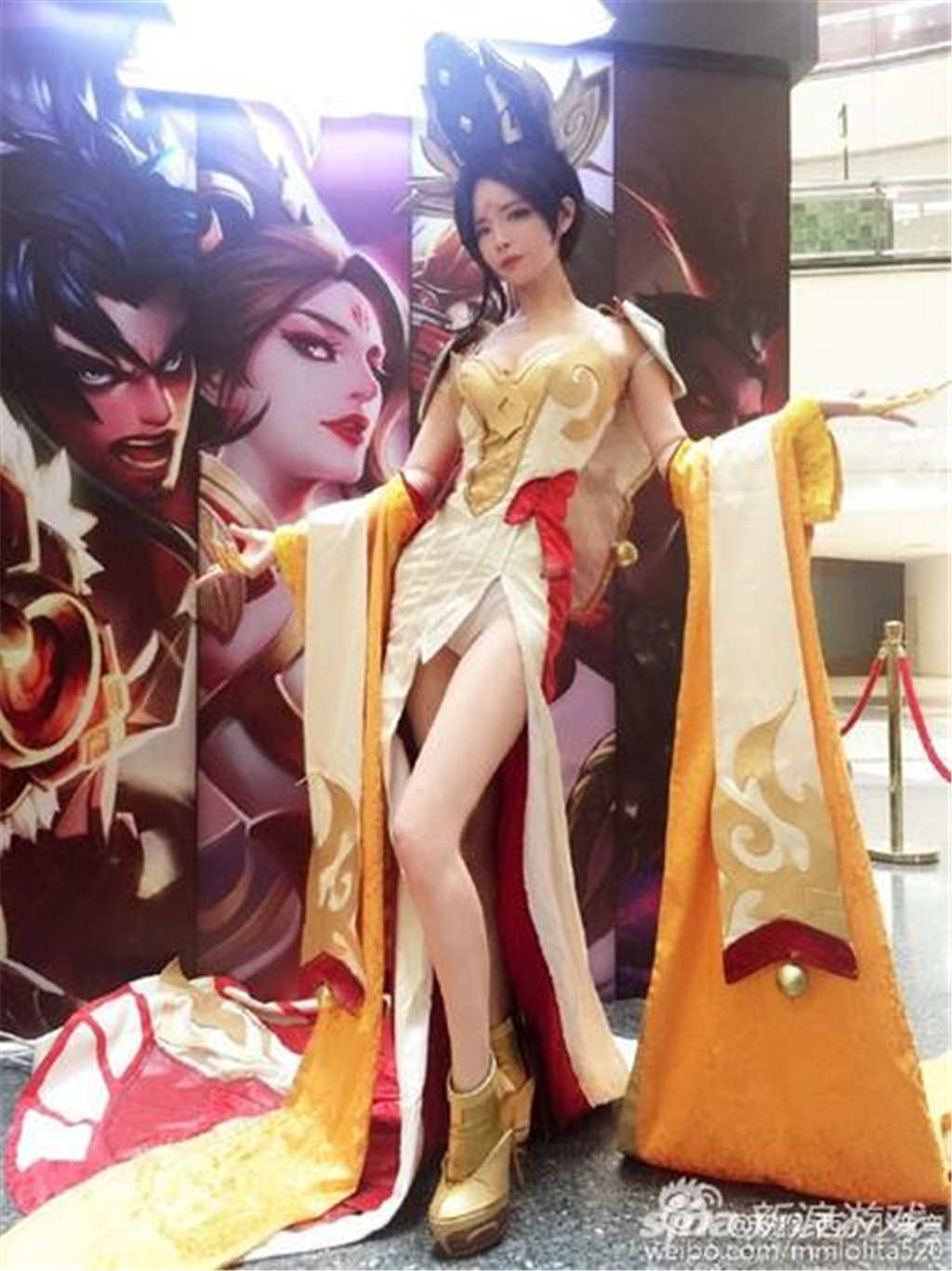 王者荣耀女英雄光胸图25张胸口没有挡住，cosplay美女大图(4)(点击浏览下一张趣图)