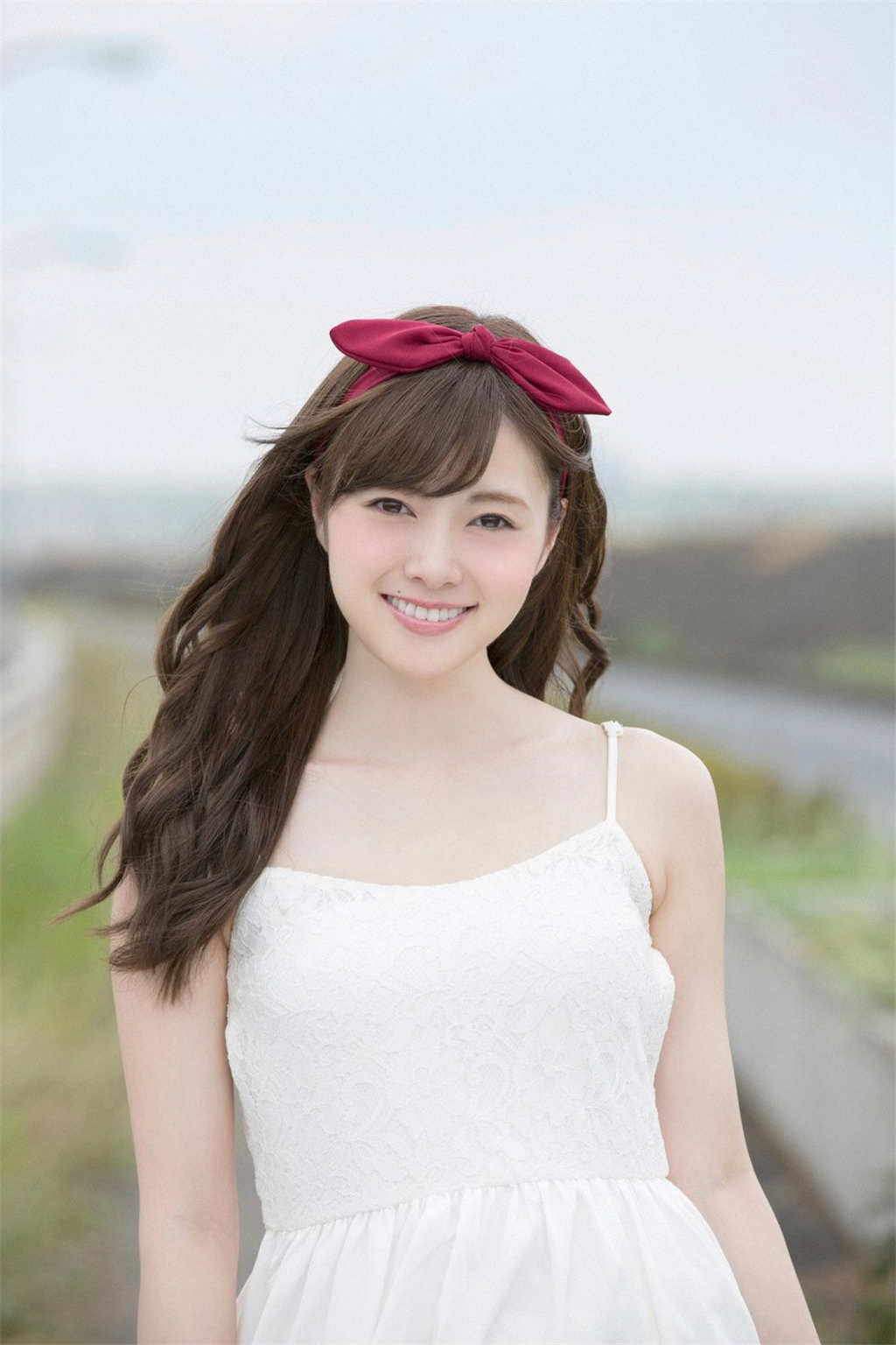 日本女神白石麻衣最新美照(点击浏览下一张趣图)