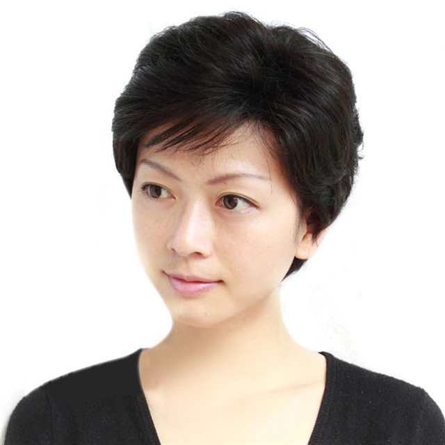 中年女人短发发型图片大全(点击浏览下一张趣图)