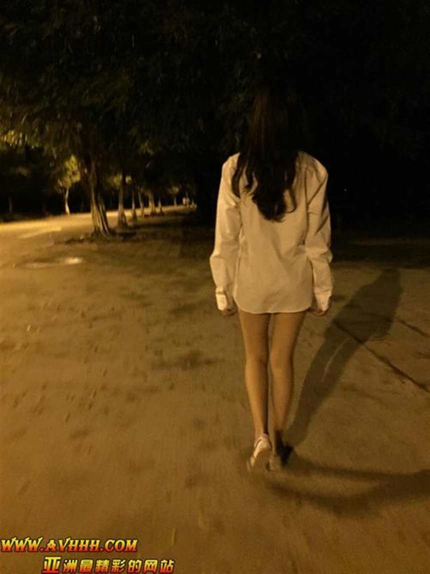 广西性感骚女友第一次真空逛超市(19p)(2)(点击浏览下一张趣图)