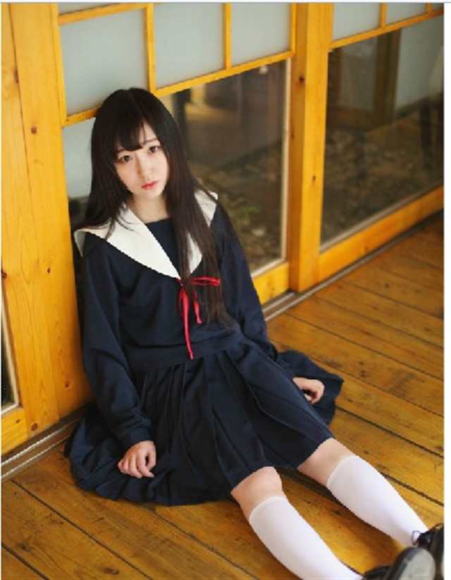 实拍名古屋日本正统水手服女生制服 (点击浏览下一张趣图)