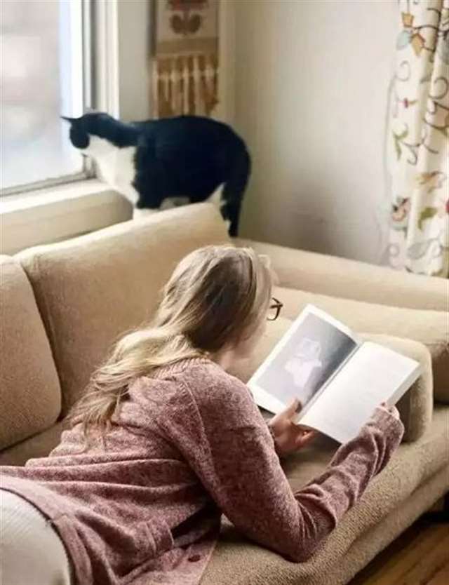 多读书,让女性气质优雅