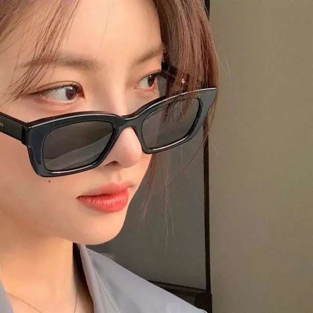 女士微信头像大气端庄