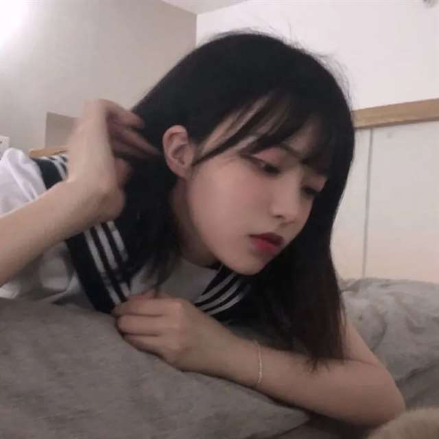 女士微信头像大气端庄