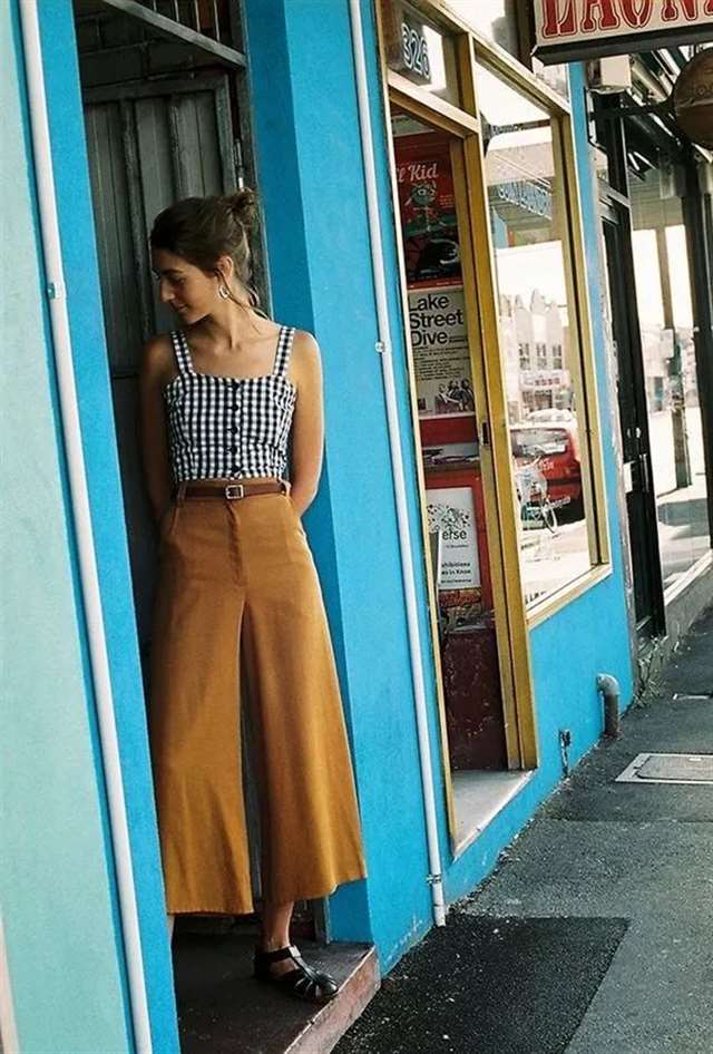 微胖，很多妹子觉得头疼，不知道拿那些肉肉怎么办