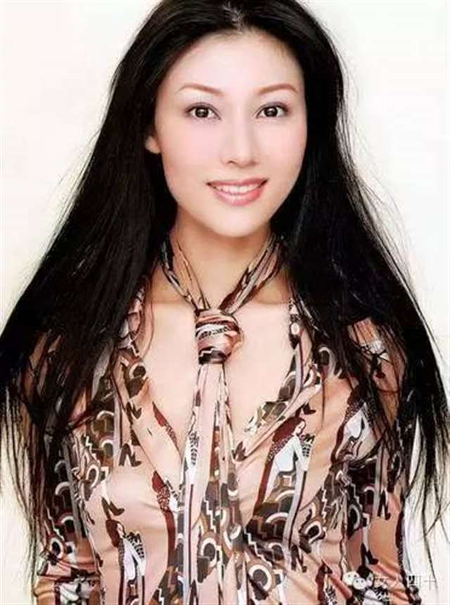 步入中年，就要做一个风韵犹存的中年女人