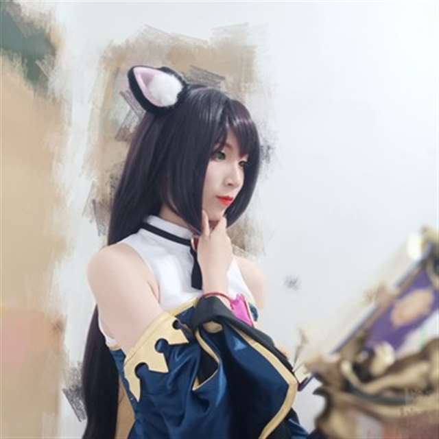 cosぽご凯露(新年)cos「あっち行けっ