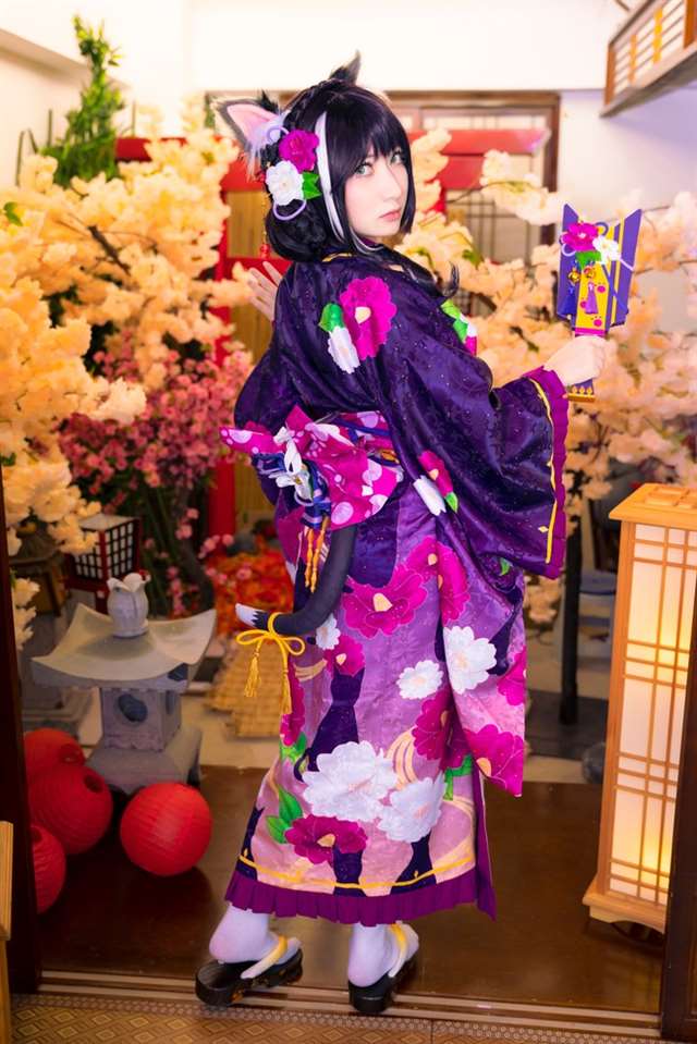 cosぽご凯露(新年)cos「あっち行けっ