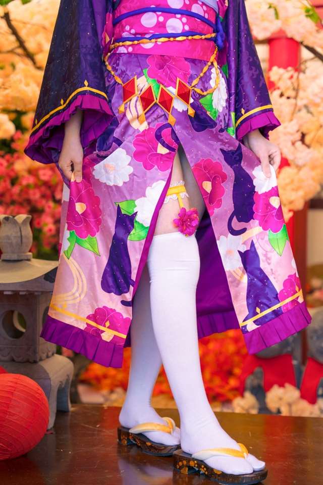 cosぽご凯露(新年)cos「あっち行けっ