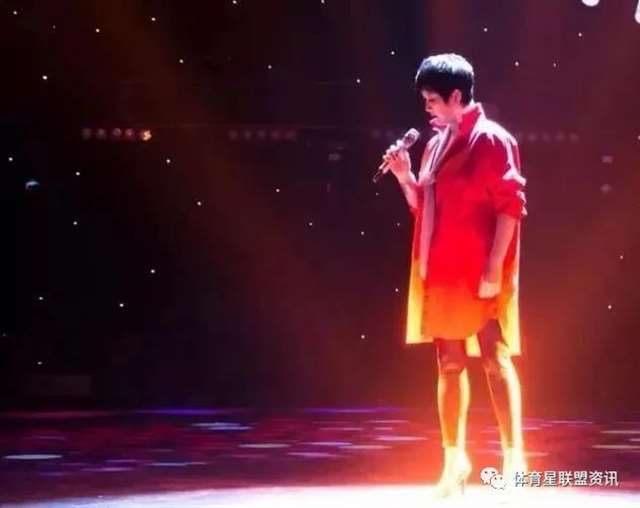 王刚前妻杜小娟风韵犹存依然美丽