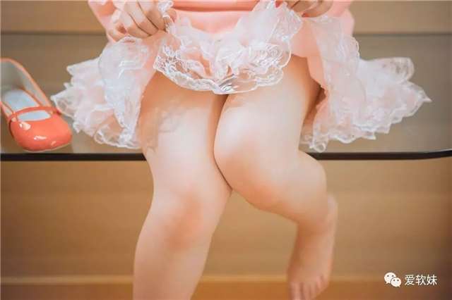 白嫩美脚诱惑 捆绑公主装