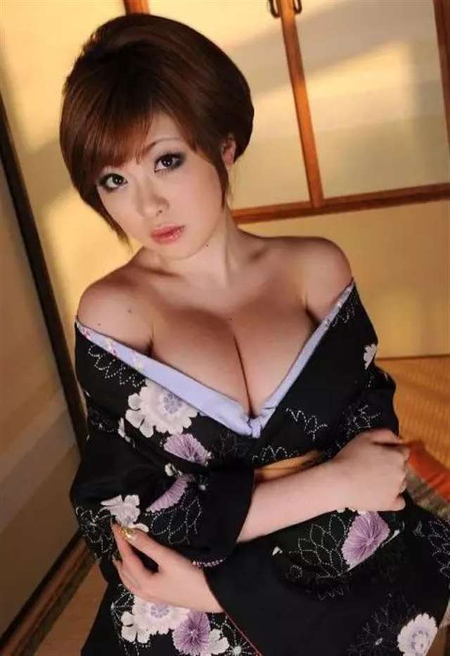 一起来认识认识这些AV界最敬业的老师们