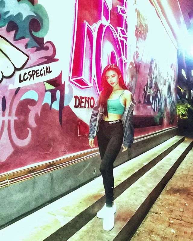 內地知名電影演員李凱詩Luvian菲律賓潛水勝地度假大解放