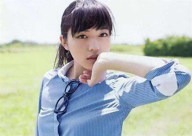 清纯到透明 川口春奈