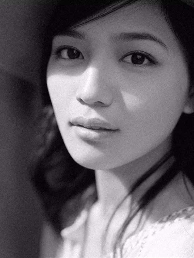 清纯到透明 川口春奈