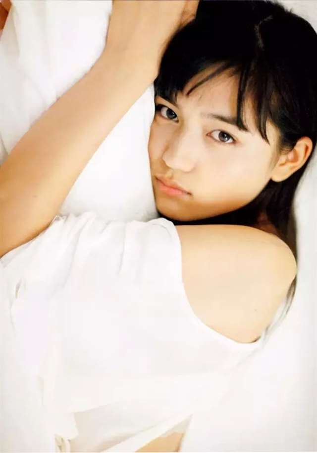 清纯到透明 川口春奈