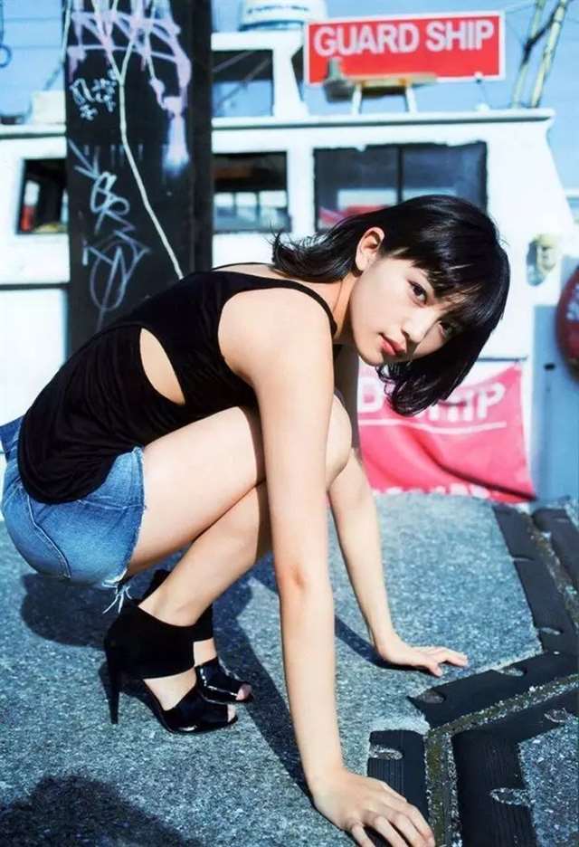 清纯到透明 川口春奈