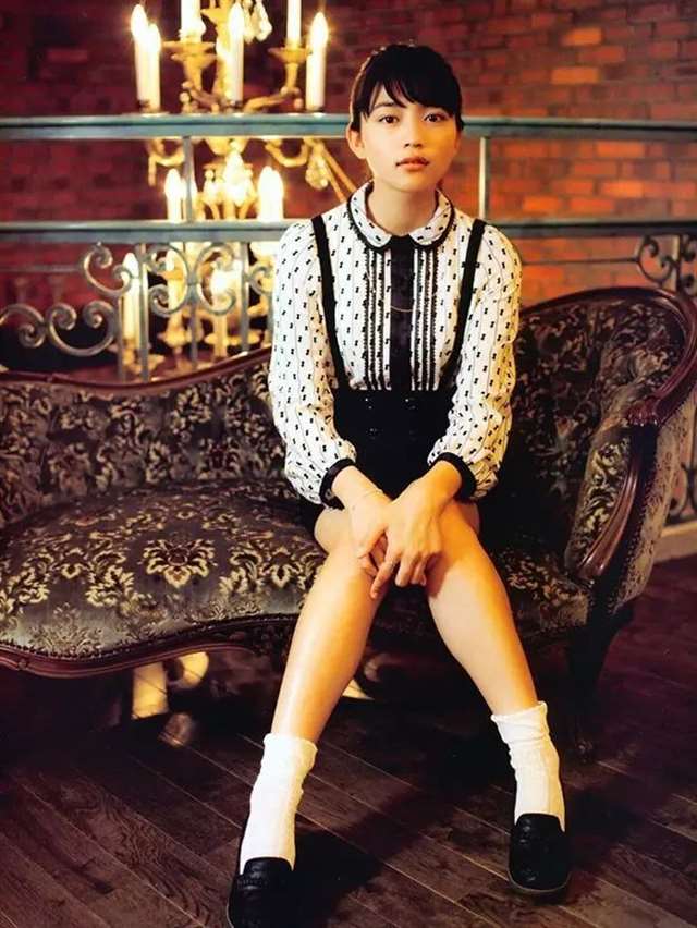 清纯到透明 川口春奈