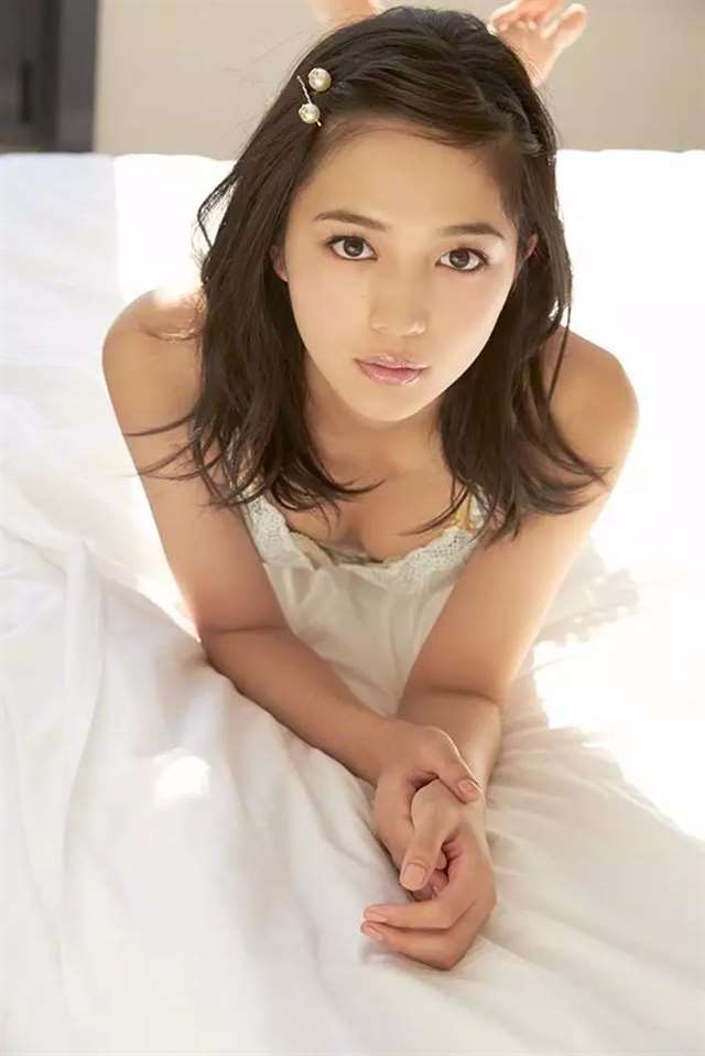 清纯到透明 川口春奈