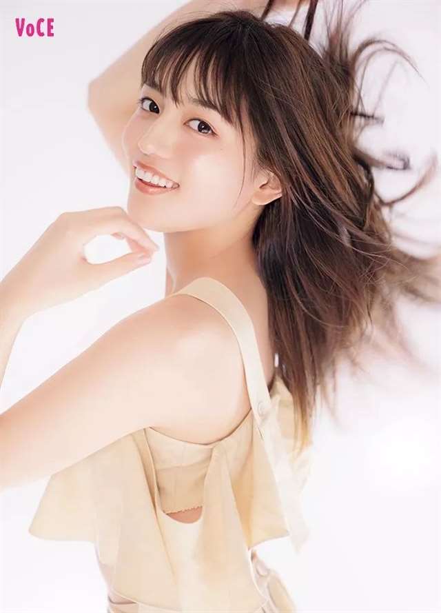  川口春奈 写真集