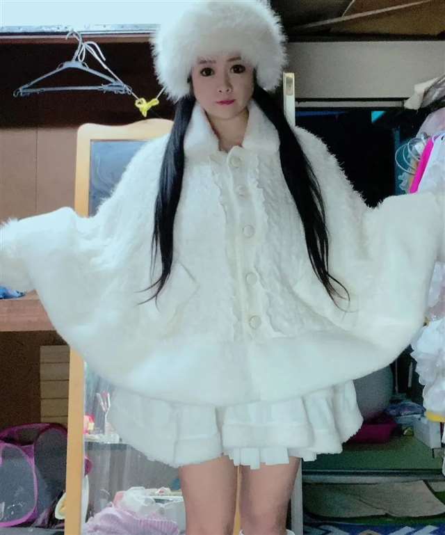 动作片明星:小向美奈子!