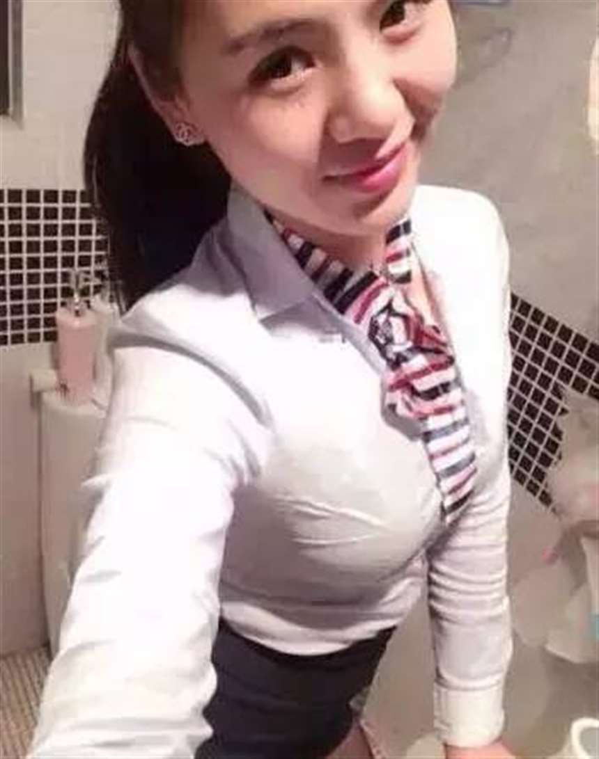 女同事在我家喝醉了