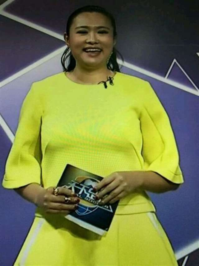 熟妇肉丝脚掌 身材没的说