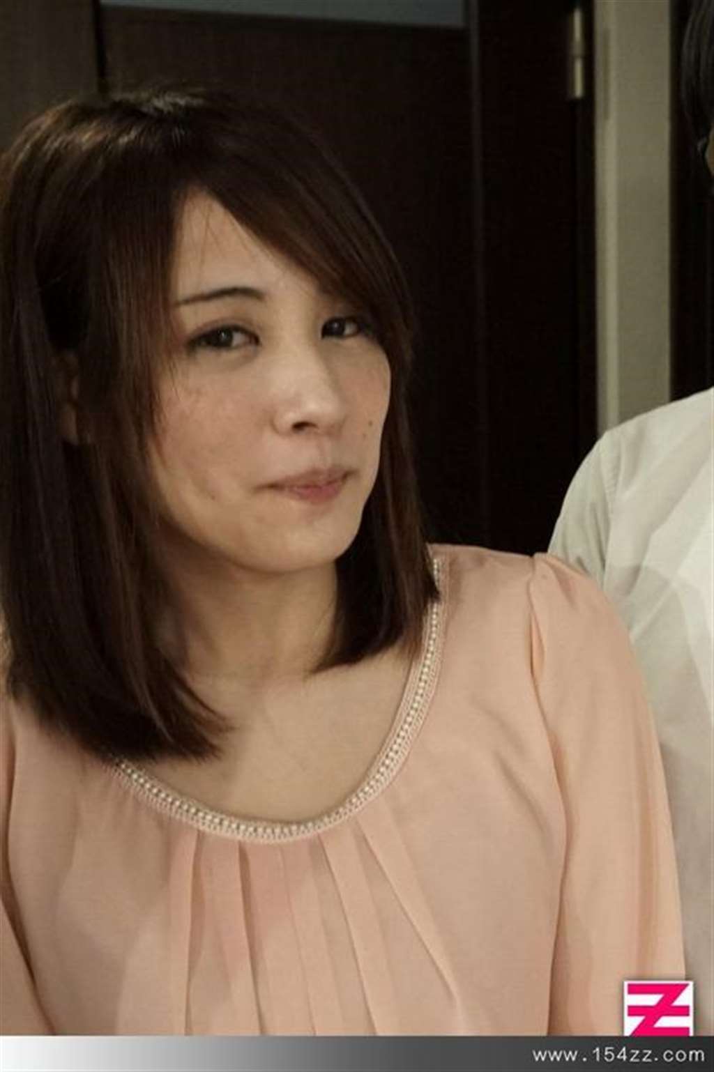 气质人妻和猪头男约会【20p】