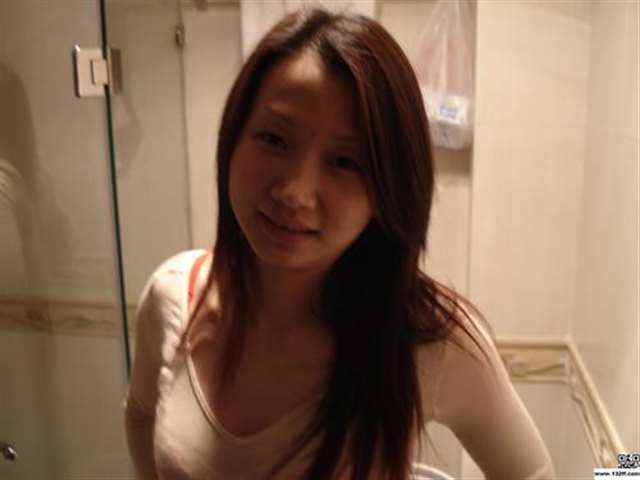 前女友发来的自拍照[15p]         返回列表