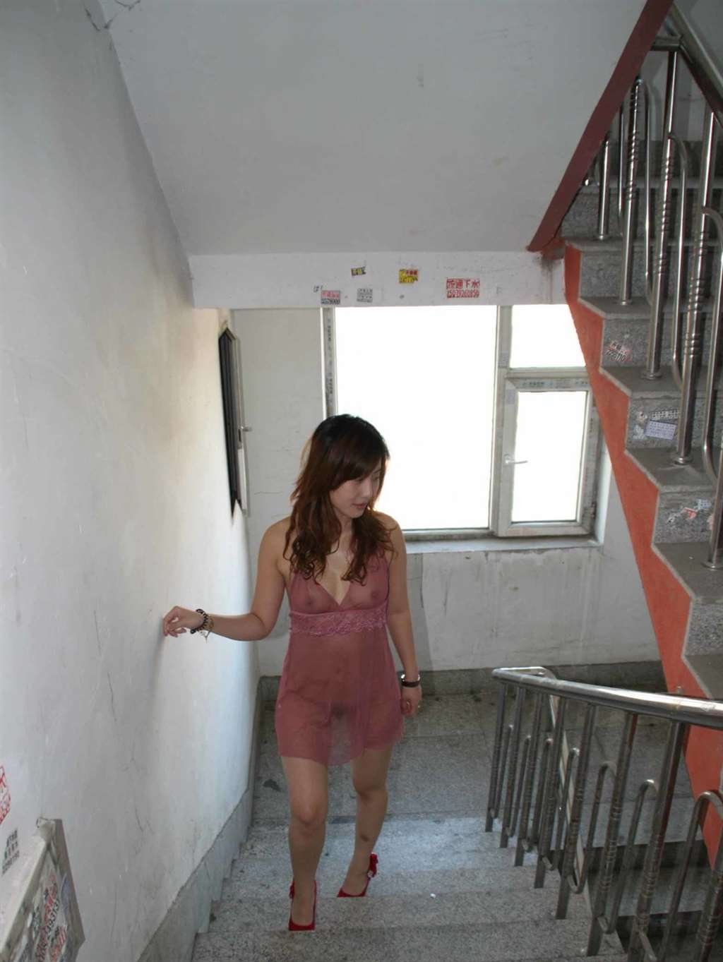 美少妇意外泄密流出,可遇不可求的尤物[18p]