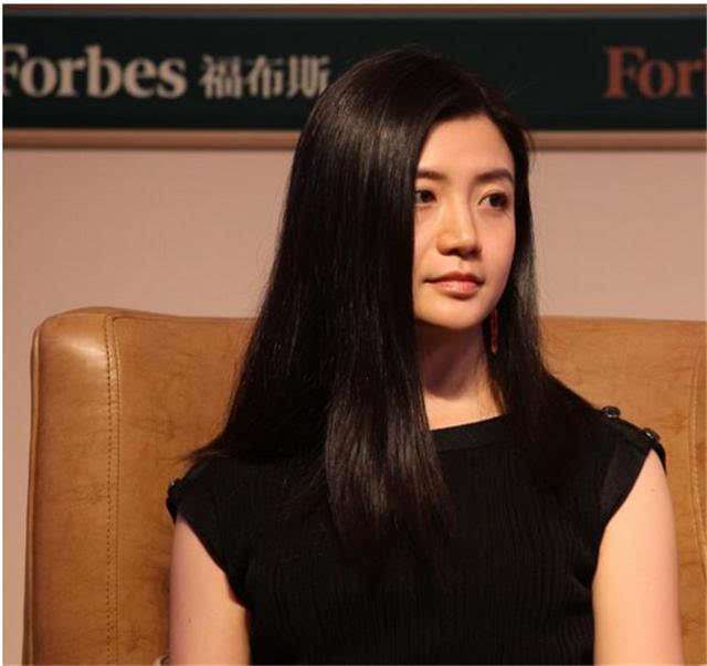 揭秘:她是80后最美少妇,家产过十亿,让马云趋之